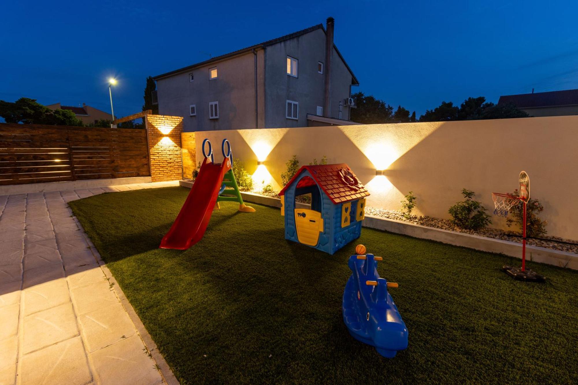 Holiday Home Silencio Biograd Weißenburg Exterior foto